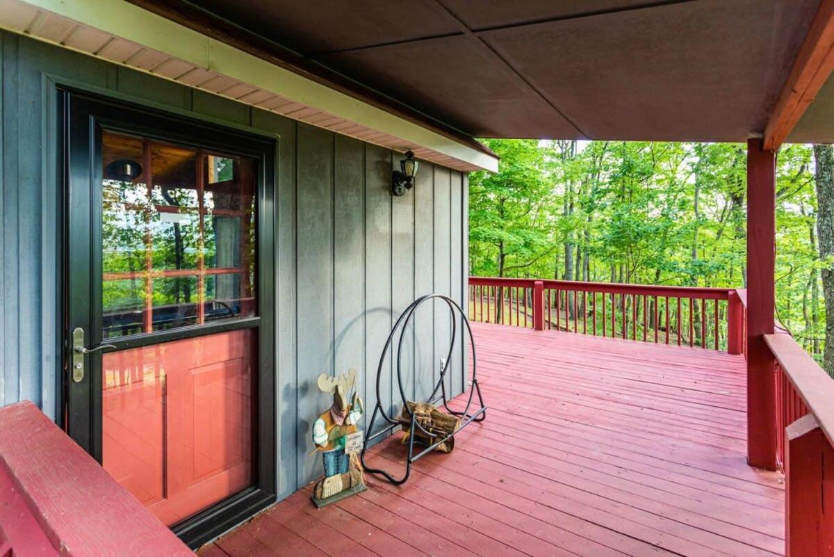 Hot Tub, Large Deck, Wifi, Fire Pit At Chalet Cabin Morton Grove المظهر الخارجي الصورة