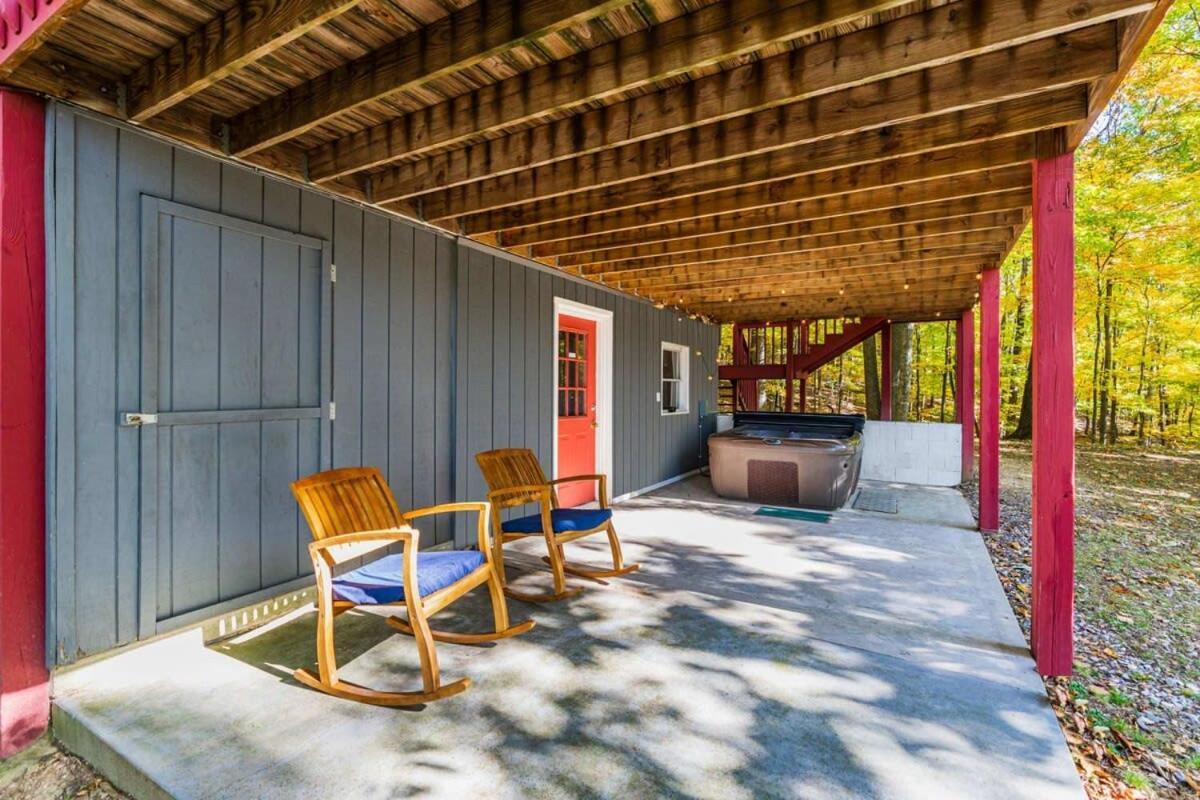Hot Tub, Large Deck, Wifi, Fire Pit At Chalet Cabin Morton Grove المظهر الخارجي الصورة