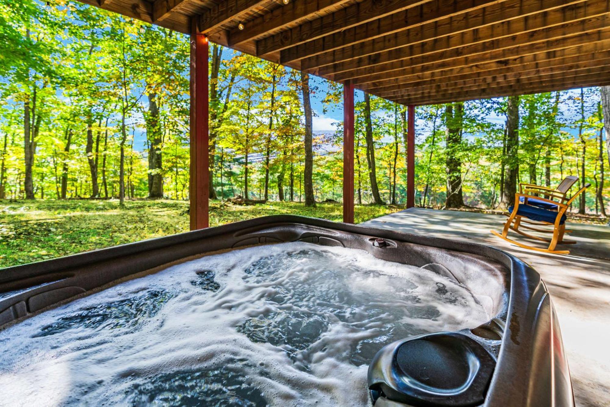 Hot Tub, Large Deck, Wifi, Fire Pit At Chalet Cabin Morton Grove المظهر الخارجي الصورة
